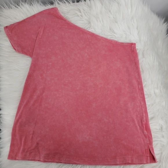 American Eagle Outfitters Tops - AEO American Eagle Soft & Sexy One Shoulder Tee